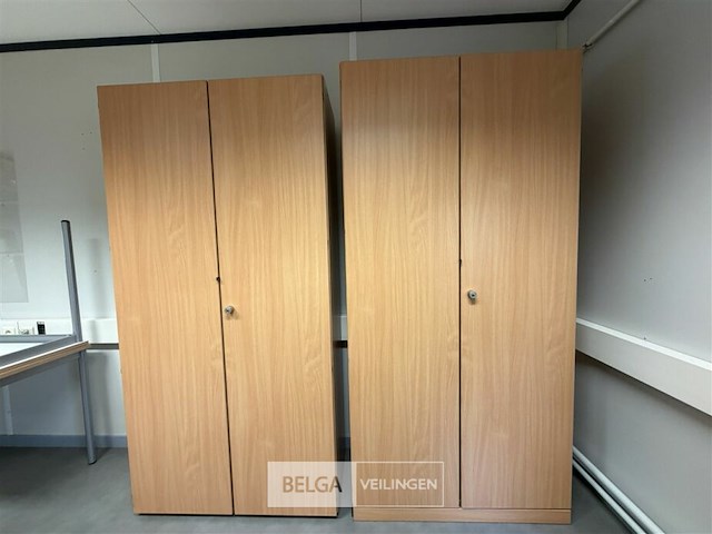 2 houten dossierkasten - afbeelding 1 van  3