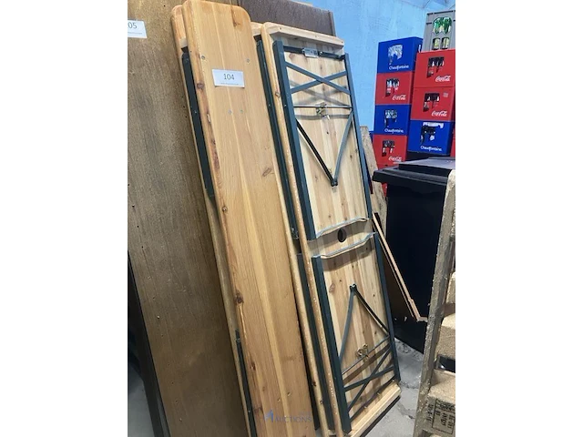 2 houten klaptafels - afbeelding 1 van  3