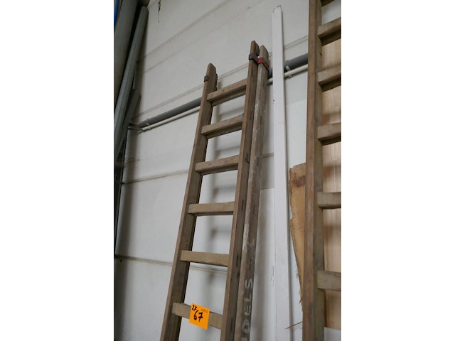 2 houten ladders - afbeelding 2 van  5