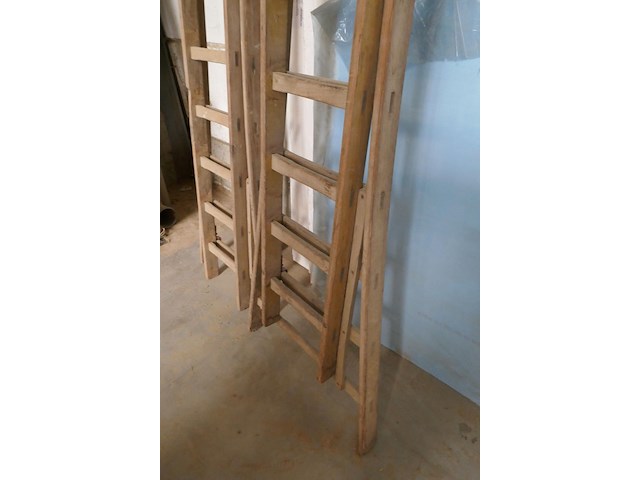 2 houten ladders - afbeelding 4 van  5