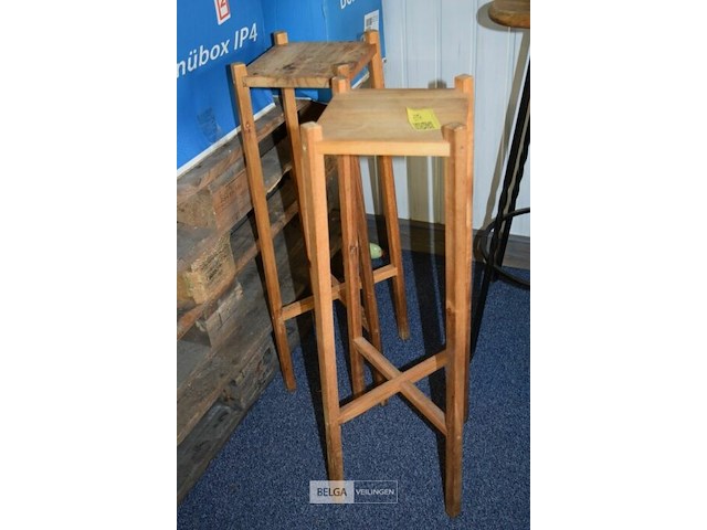 2 houten planten steunders - afbeelding 1 van  2