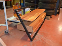2 houten plooistoelen, tv meubel met 2 laden - afbeelding 6 van  7