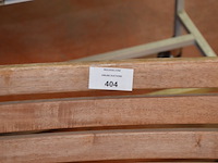 2 houten plooistoelen, tv meubel met 2 laden - afbeelding 7 van  7