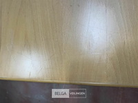 2 houten salontafels/nachtkastjes - afbeelding 4 van  4