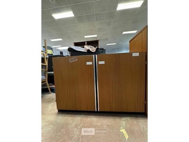 2 houten stapelbare kasten - afbeelding 3 van  4