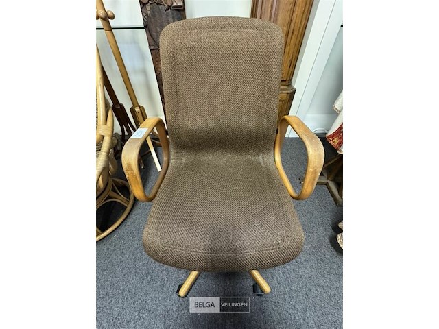 2 houten stoelen - afbeelding 2 van  7