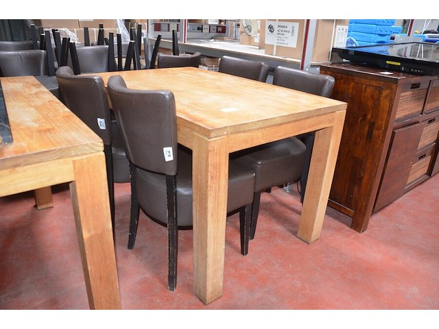 2 houten tafels afm. 120x80x75cm, 22 stoelen bruin leder mar meubelen (7,29) - afbeelding 3 van  8