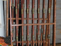 2 ijzeren poorten 215x67cm - afbeelding 3 van  6