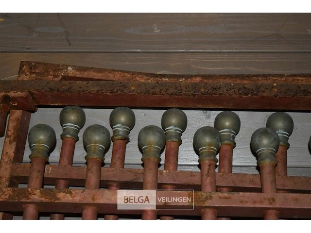 2 ijzeren poorten 215x67cm - afbeelding 6 van  6