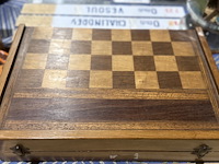 2-in-1 houten speeldoos backgammon/dammen - afbeelding 1 van  3