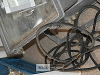 2 industrie buitenlamp 40x36cm en 15x12cm - afbeelding 2 van  3