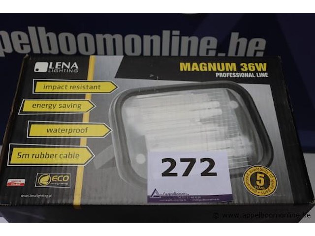 2 industriële werflampen lena lighting magnum 36w, werking niet gekend - afbeelding 1 van  2