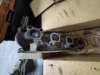 2 inlaatspruitstukken dodge ram - afbeelding 4 van  4