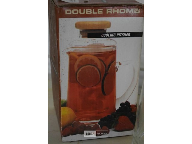 2 inschenkkannen - afbeelding 2 van  3