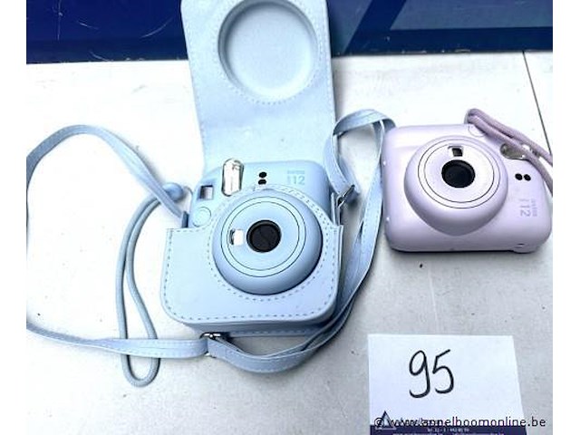 2 instant fototoestellen instax, zonder kabels, werking niet gekend - afbeelding 1 van  2