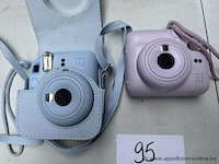 2 instant fototoestellen instax, zonder kabels, werking niet gekend - afbeelding 2 van  2