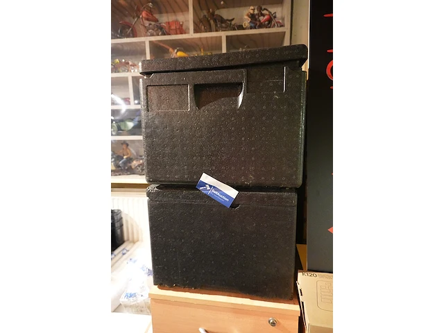 2 isomoboxen (59 x 39 x h30 cm) - afbeelding 2 van  3