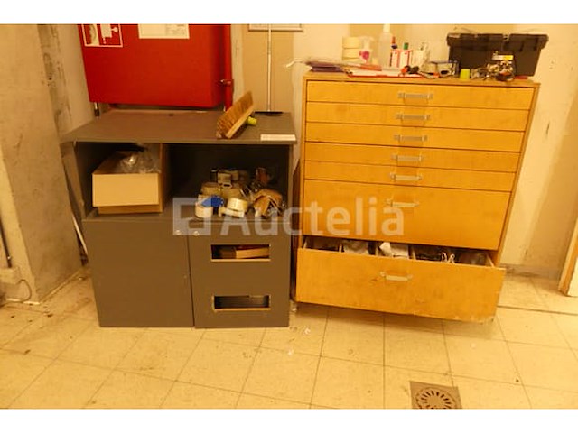 2 kabinetten en inhoud - afbeelding 3 van  15