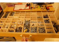 2 kabinetten en inhoud - afbeelding 5 van  15