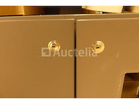 2 kabinetten en inhoud - afbeelding 8 van  15