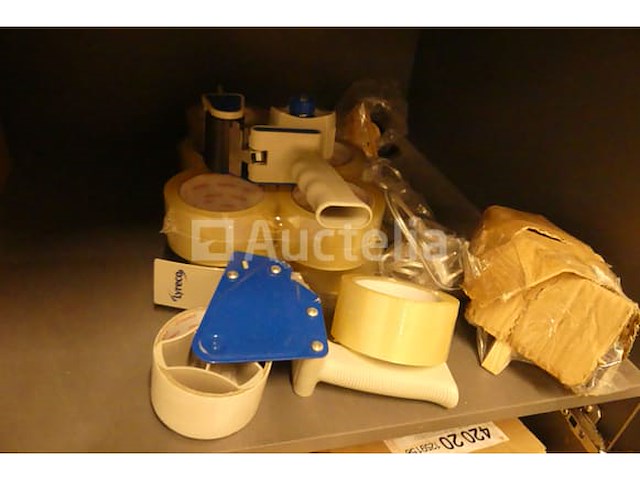 2 kabinetten en inhoud - afbeelding 9 van  15