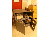 2 kabinetten en inhoud - afbeelding 14 van  15