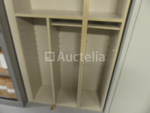 2 kabinetten - afbeelding 1 van  9