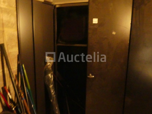 2 kabinetten - afbeelding 1 van  5