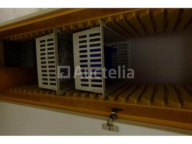 2 kabinetten - afbeelding 7 van  10