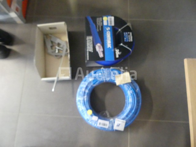 2 kanon, 1 slangspoel, 2 persluchtslangen - afbeelding 1 van  12