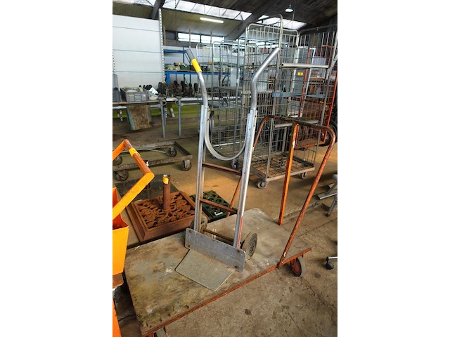 2 karren en 1 steekwagen (duvelke) - afbeelding 5 van  6