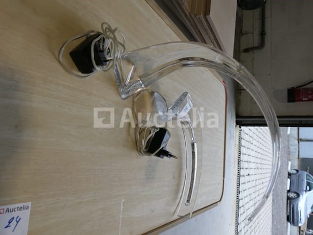 2 kartell bureaulampen - afbeelding 4 van  6