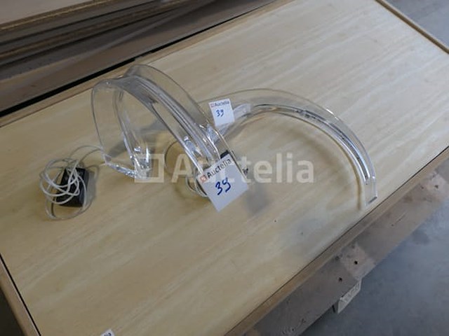 2 kartell bureaulampen - afbeelding 5 van  6