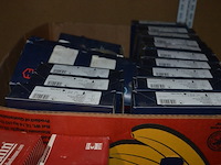 2 kartonnen dozen met klinken - afbeelding 3 van  11