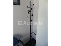 2 kasten + stoelen - afbeelding 2 van  10