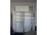 2 kasten + stoelen - afbeelding 6 van  10