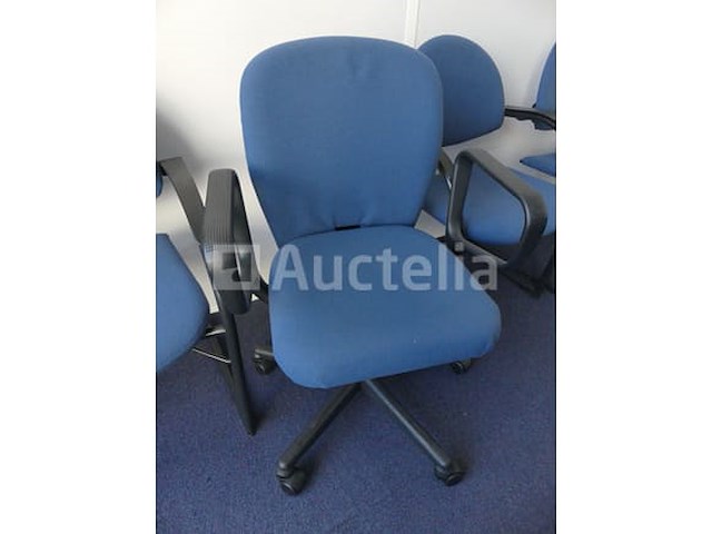 2 kasten + stoelen - afbeelding 8 van  10