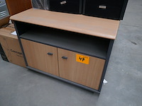 2 kastjes + bureaubenodigheden - afbeelding 3 van  4