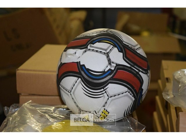 2 kick off voetbal training - afbeelding 3 van  4