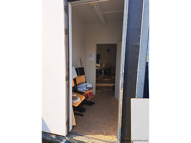 2 klascontainers (nrs. 3 en 4) - afbeelding 5 van  6