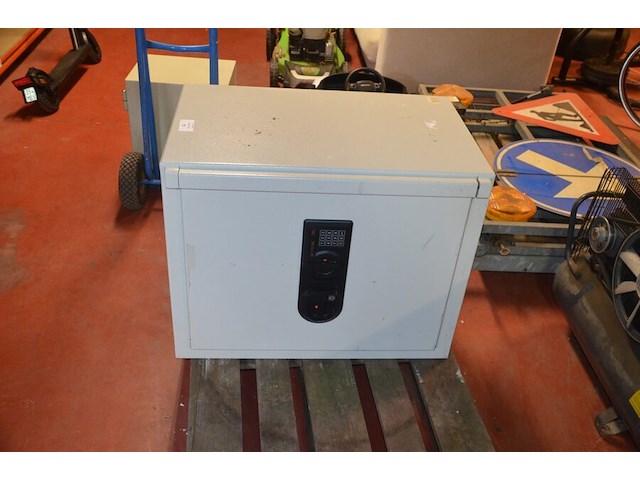 2 kluizen - afbeelding 1 van  7