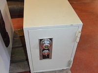 2 kluizen - afbeelding 6 van  7