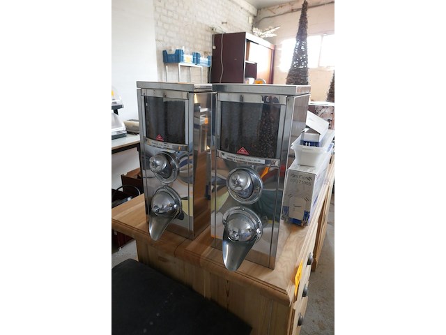 2 koffieboondispensers mahlkonig - afbeelding 2 van  4