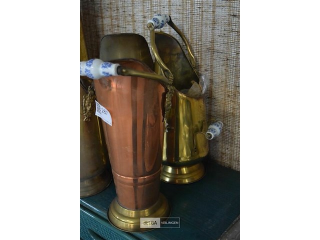 2 koperen kolenpotten - afbeelding 1 van  4