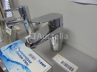 2 kranen, 1 mengkraan, 1 douchestandaard - afbeelding 6 van  11