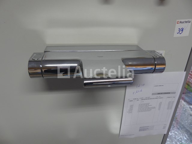 2 kranen, 1 mengkraan, 1 douchestandaard - afbeelding 7 van  11