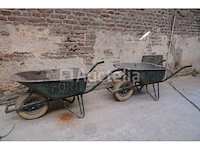 2 kruiwagens - afbeelding 1 van  8