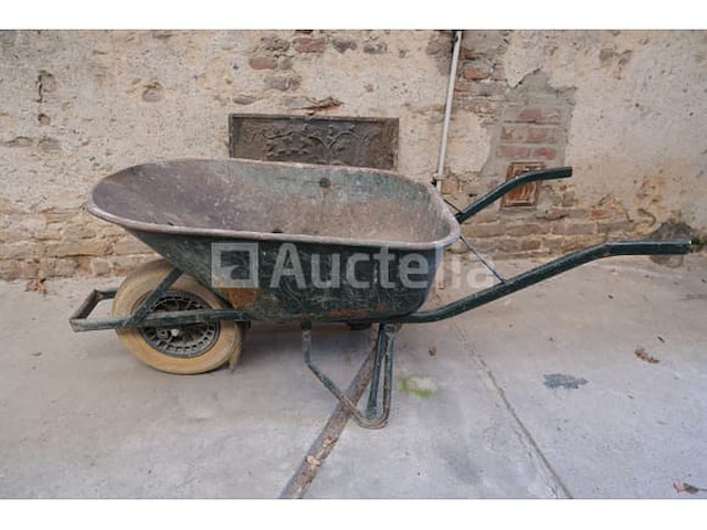 2 kruiwagens - afbeelding 3 van  8