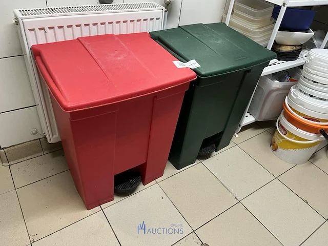2 kunststof afvalcontainers - afbeelding 2 van  4