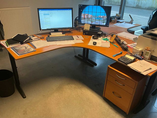 2 l- bureaus 2m/2m. (links en rechts) met lade blokken - afbeelding 3 van  4